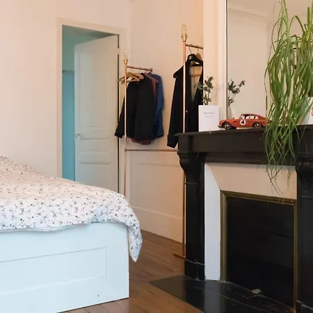 Superb Located In Batignolles Apartment *